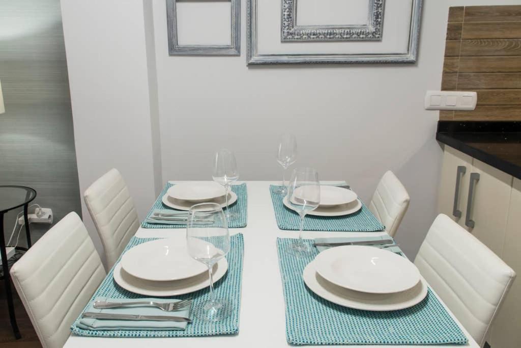 New!!! Luxury City Center & Private Terrace Málaga Exterior foto